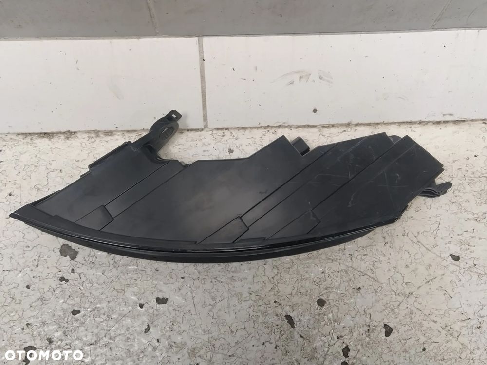 PORSCHE TAYCAN 9JA 19- LAMPA TYŁ TYLNA LED PRAWA EXCLUSIVE USA ORYGINAŁ - 7