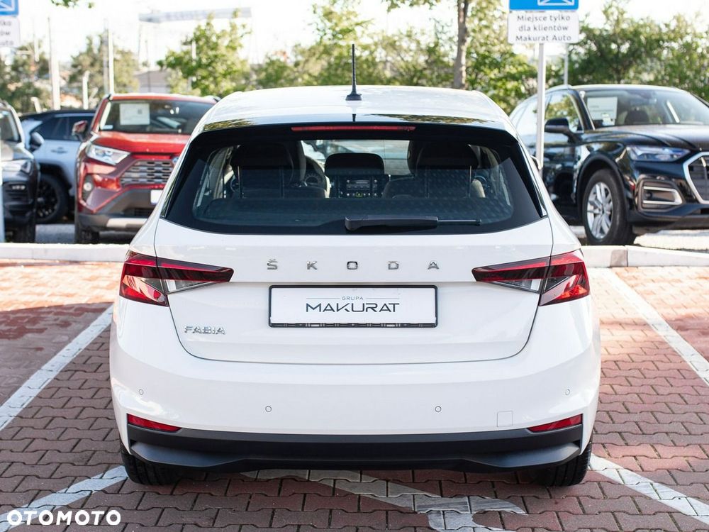 Skoda Fabia 1.0 Ambition - 9