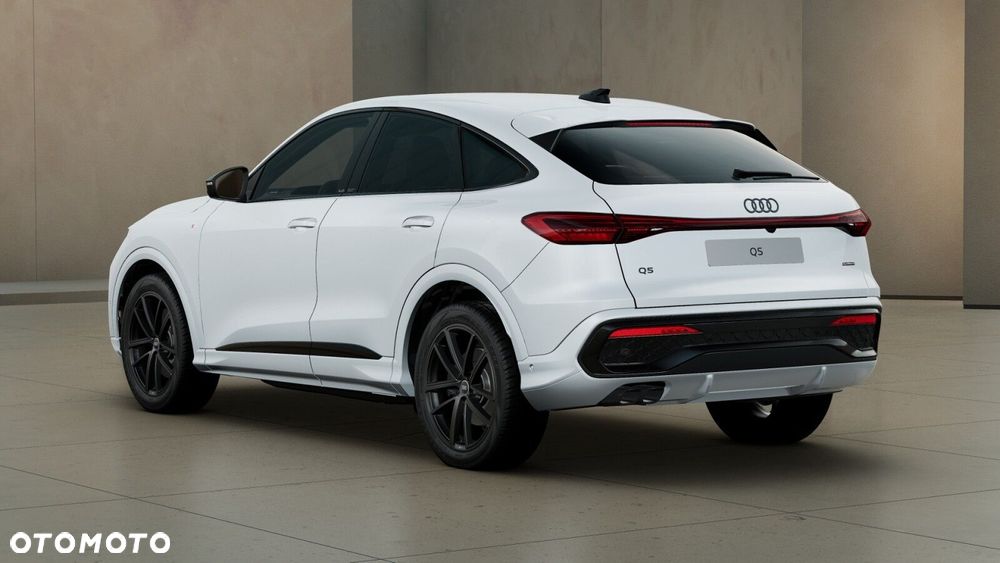 Audi Q5 Sportback - 3