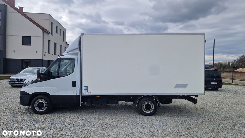 Iveco Daily - 12