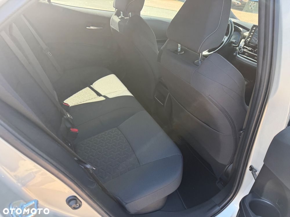 Toyota Corolla 2.0 Lounge - 13