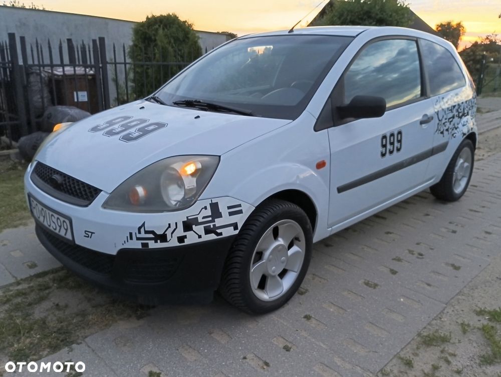 Ford Fiesta - 1