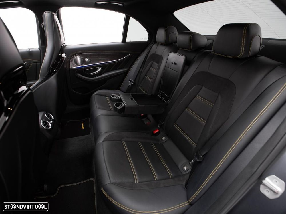 Mercedes-Benz E 63 AMG S 4-Matic+ - 12