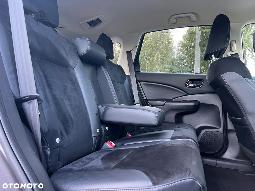 Honda CR-V 2.0i-VTEC 4WD Automatik Lifestyle - 31