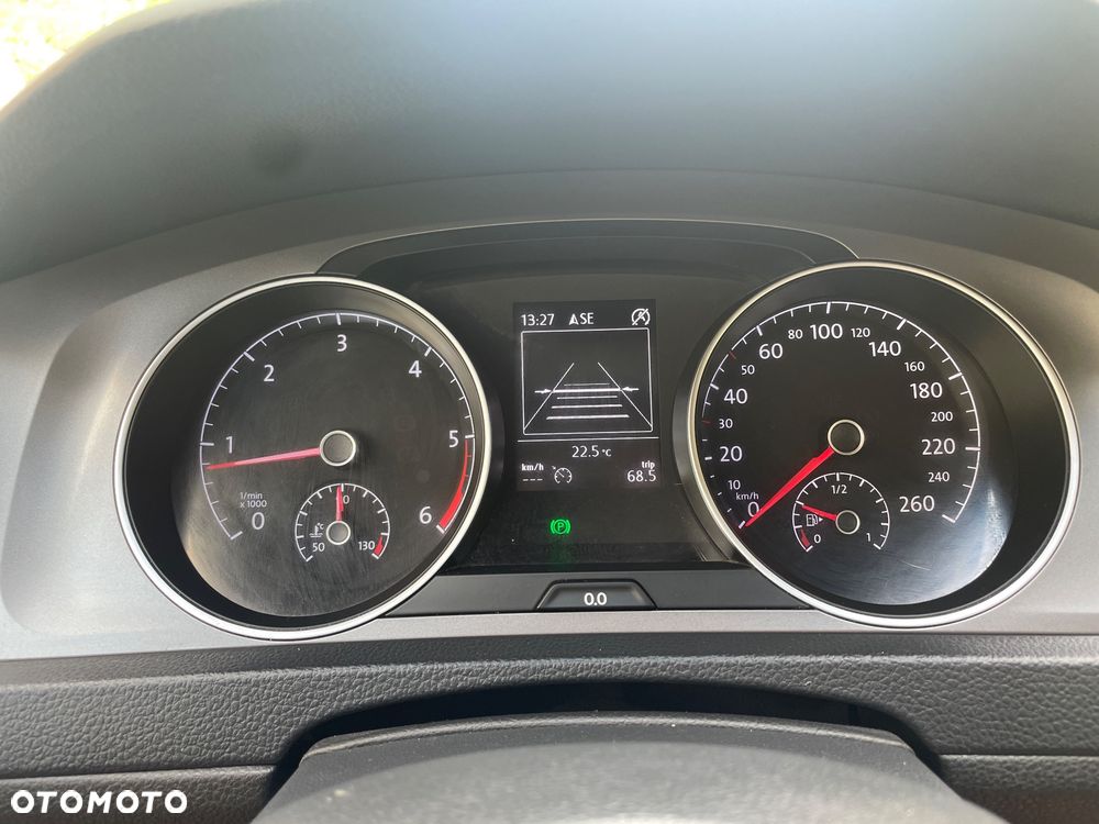 Volkswagen Golf 1.6 TDI BMT Comfortline - 26