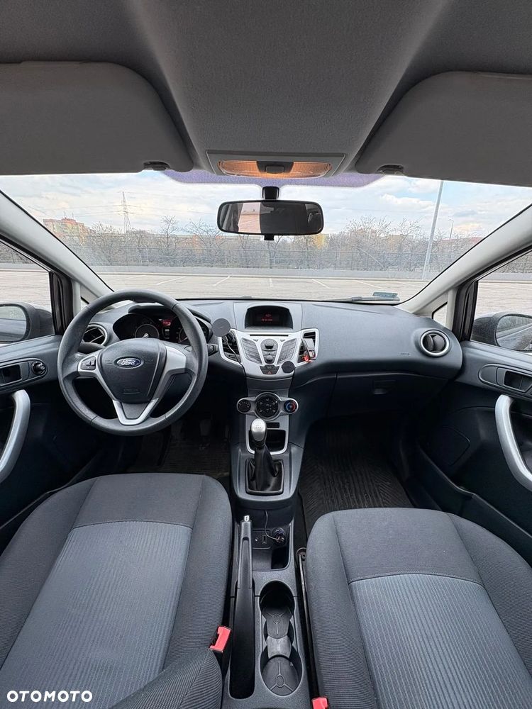 Ford Fiesta 1.25 Titanium - 9