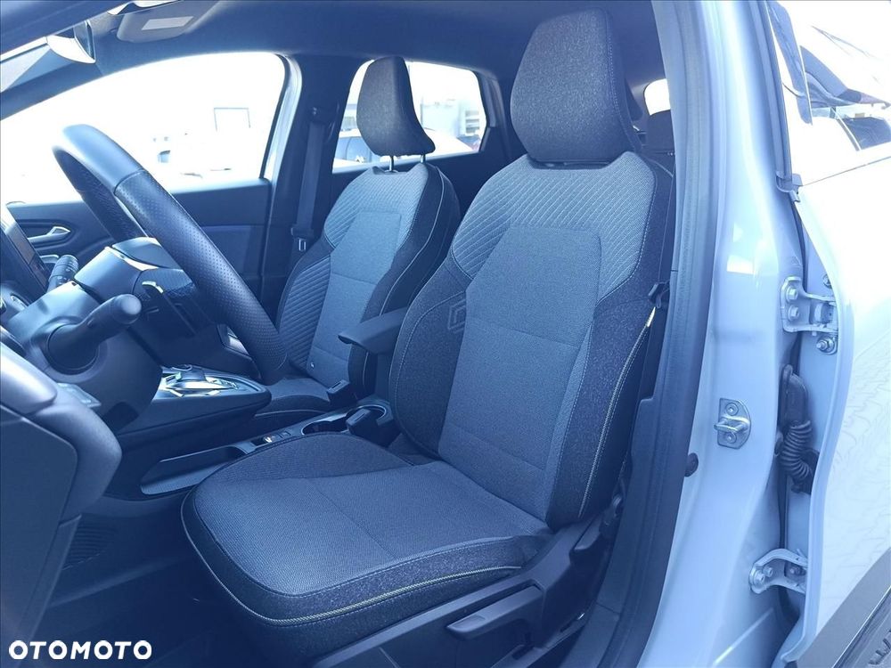 Renault Captur 1.3 TCe mHEV Techno EDC - 11