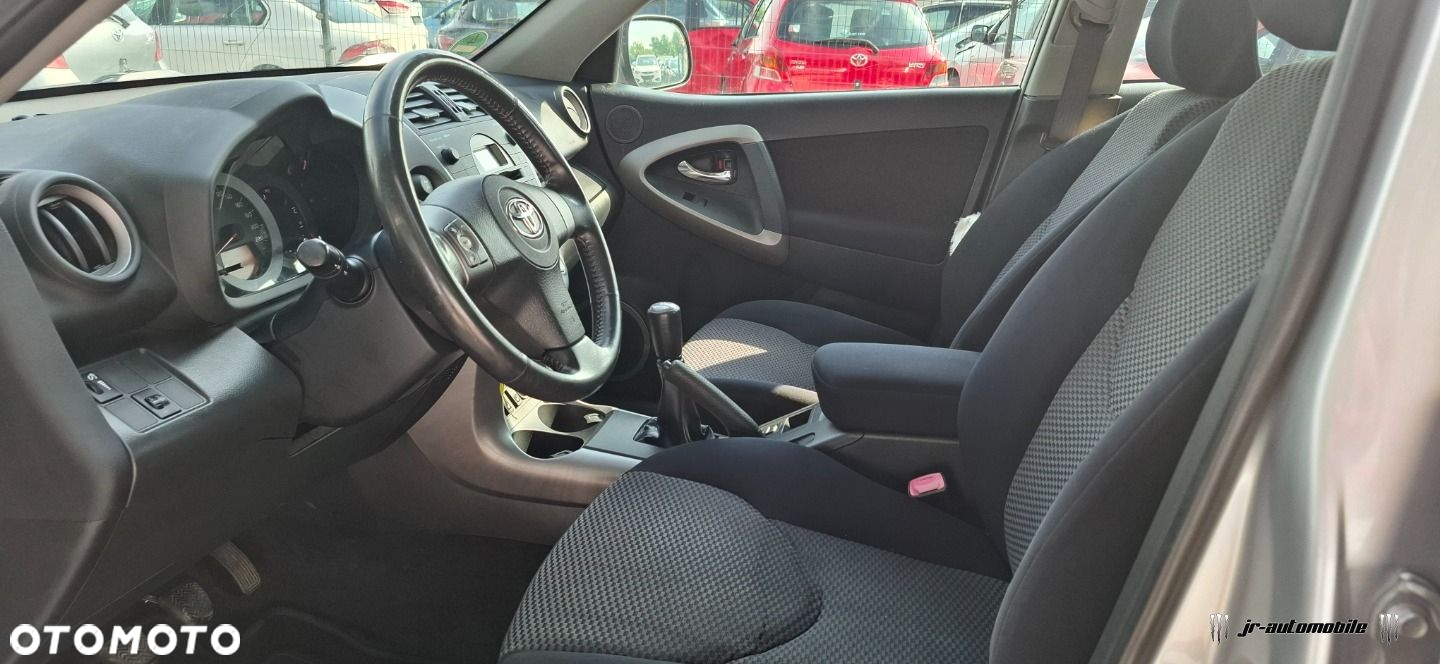 Toyota RAV4 2.0 4x4 Sol - 12