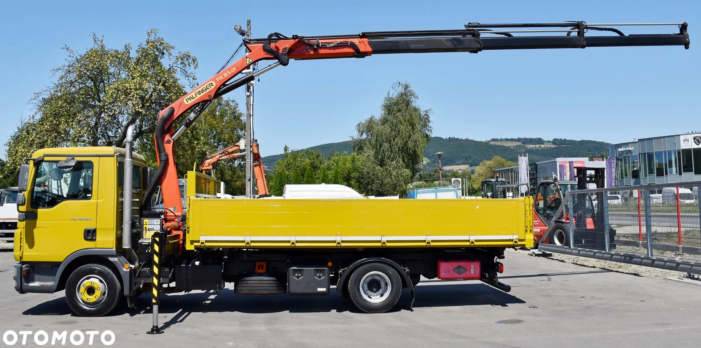 MAN TGL 12.220 * WYWROTKA 5,05 m + PK 8501 B / STAN BDB - 5