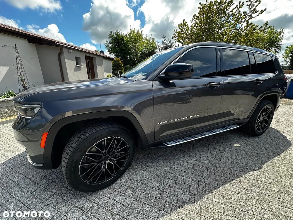 Jeep Grand Cherokee - 10