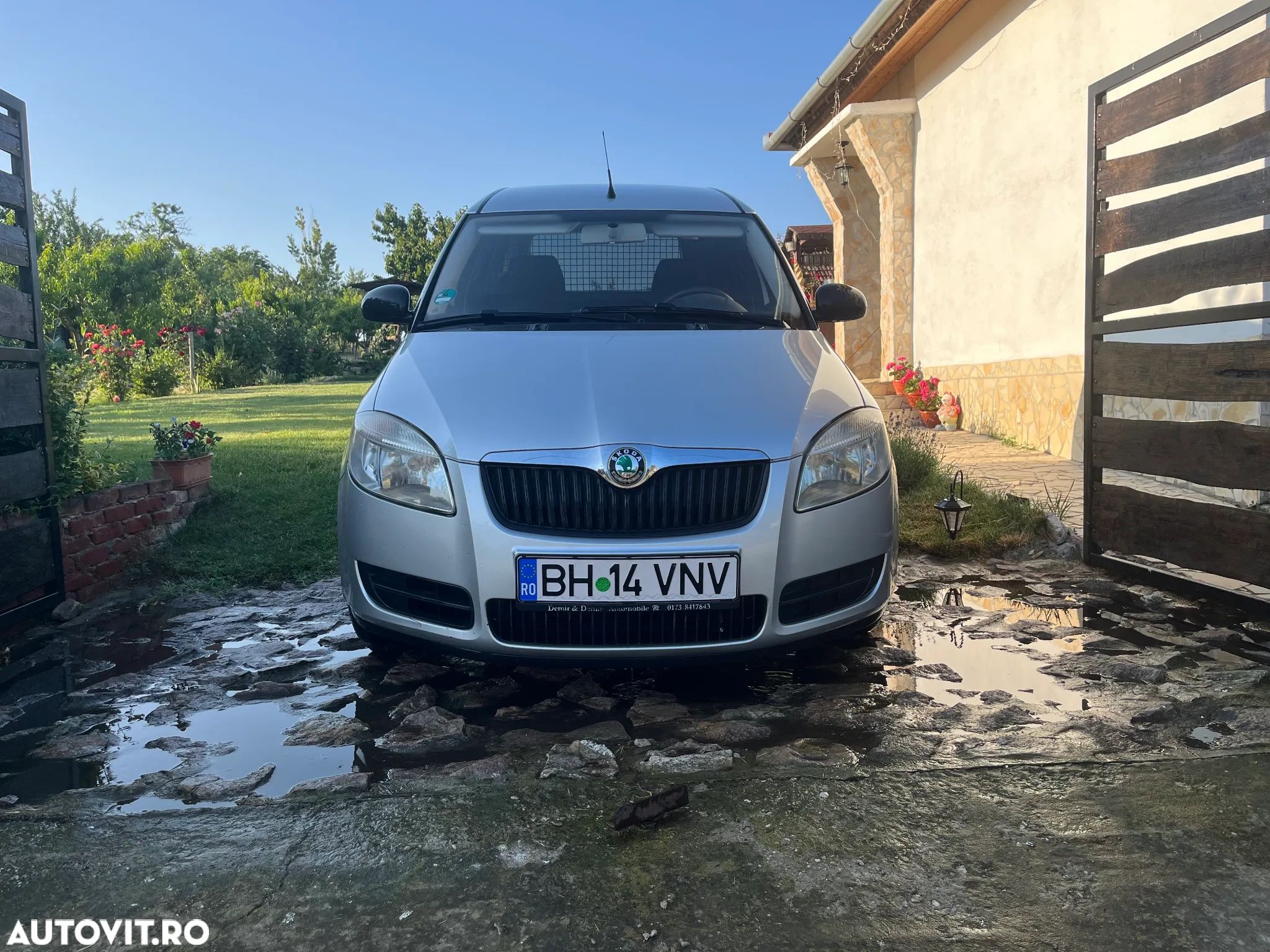 Skoda Praktik - 1