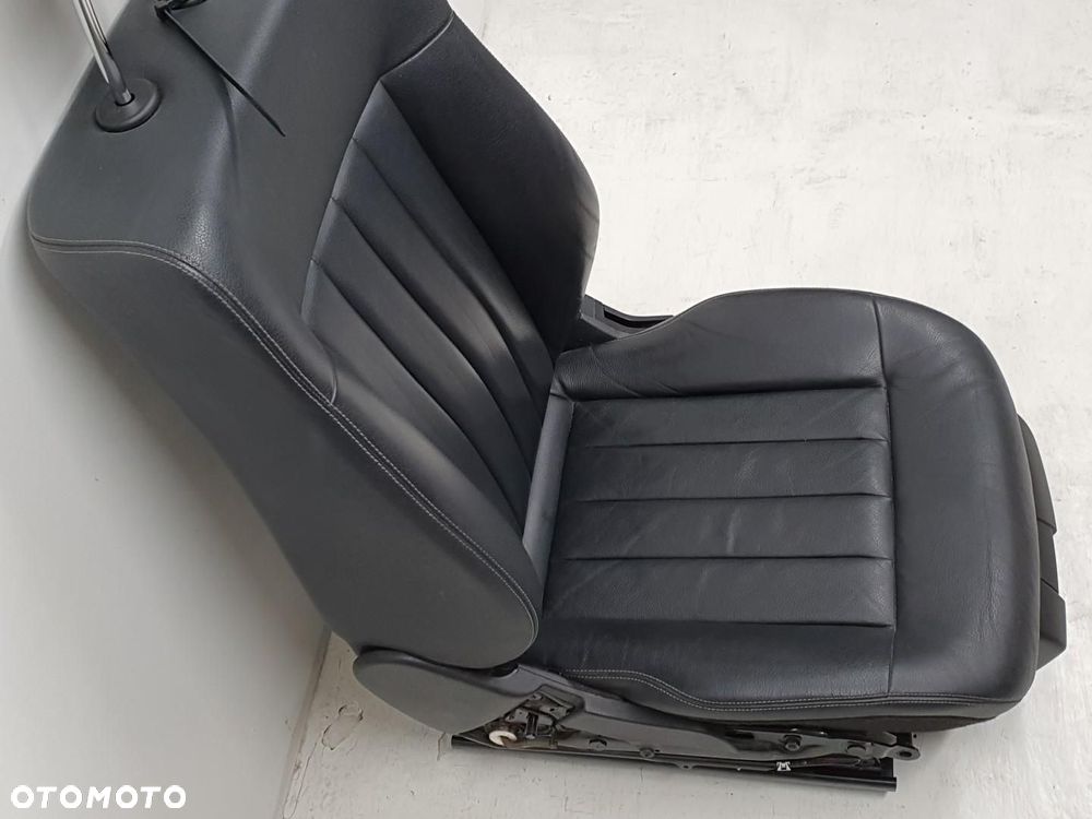 FOTEL LEWY PRZEDNI PRZÓD SKÓRA GRZANY MERCEDES W212 EUROPA - 4