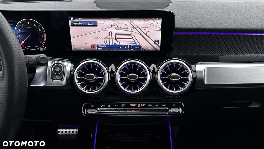 Mercedes-Benz GLB - 17