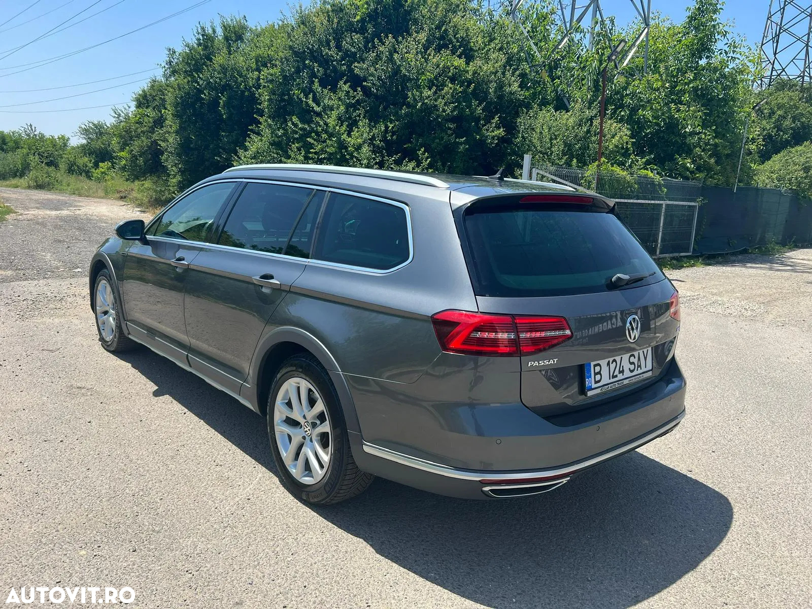 Volkswagen Passat Alltrack 2.0 TDI DSG 4Motion - 3
