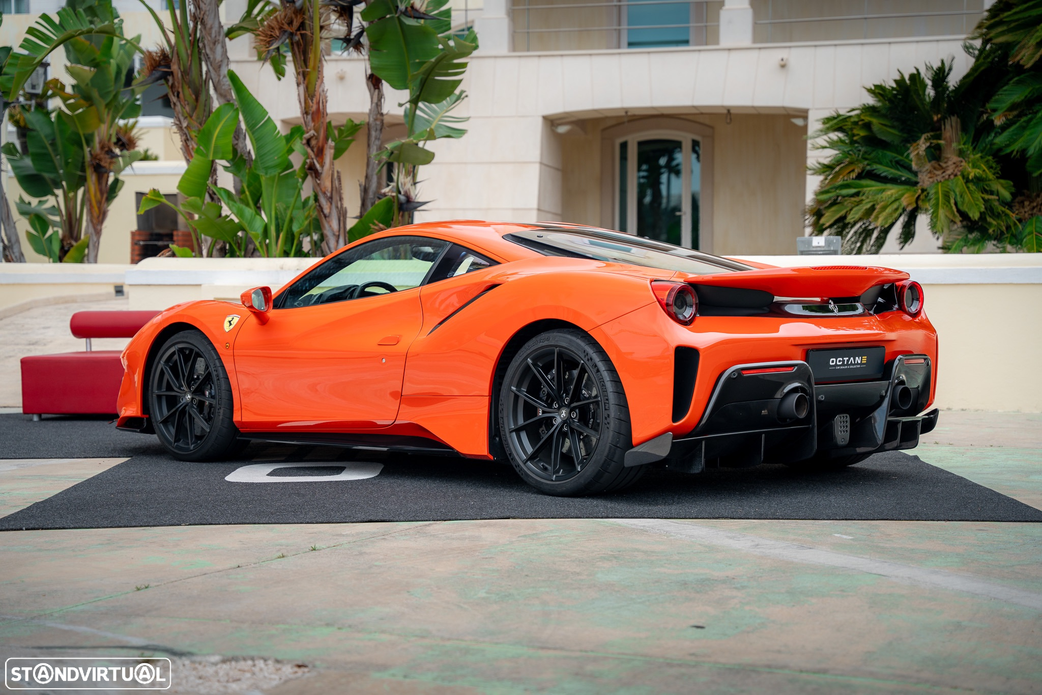 Ferrari 488 Pista - 4
