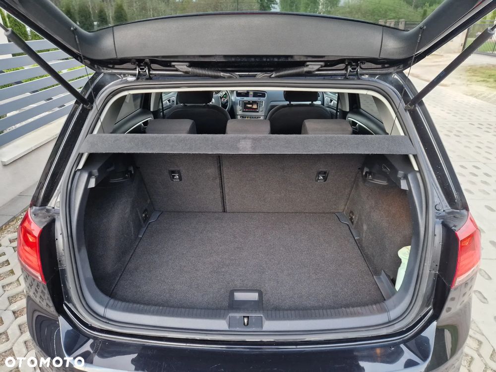 Volkswagen Golf 1.6 TDI BlueMotion Technology DSG Comfortline - 10