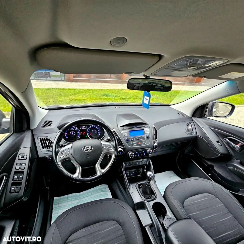 Hyundai ix35 2.0 CRDI 4WD Finale Gold - 9