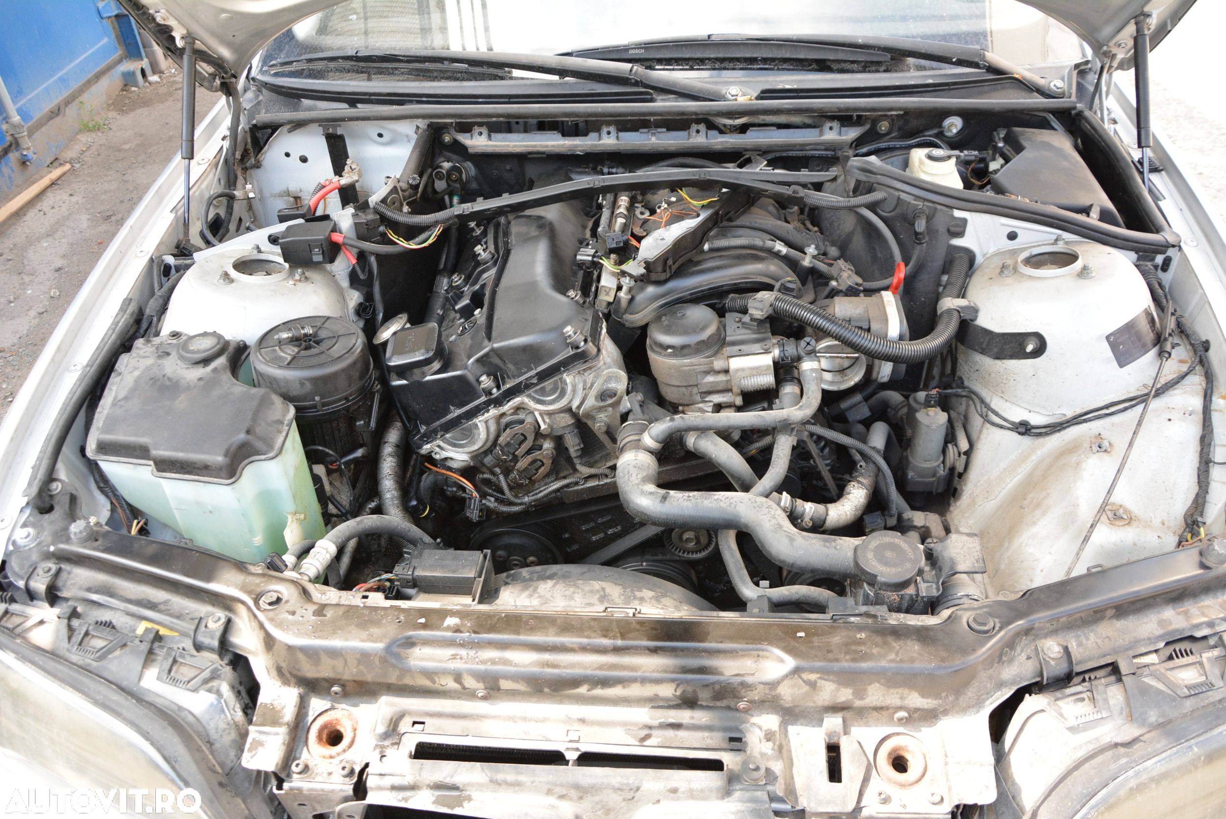 Dezmembrari  BMW 3 (E46)  1998  > 2007 318 i Benzina - 1