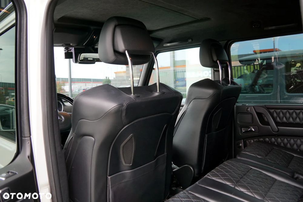 Mercedes-Benz Klasa G AMG 63 AMG SPEEDSHIFT 7G-TRONIC - 29