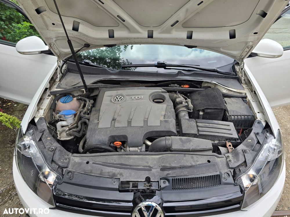 Volkswagen Golf 1.6 TDI BMT Comfortline - 5