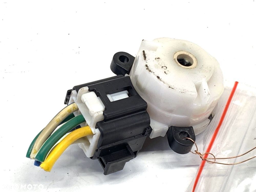 KOSTKA STACYJKI  SUZUKI SWIFT III (MZ, EZ) 2005 - 2022 1.3 (RS 413) 68 kW [92 KM] benzyna 2005 - - 1