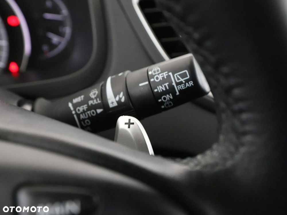 Honda CR-V 1.6i DTEC 4WD Automatik Lifestyle - 31