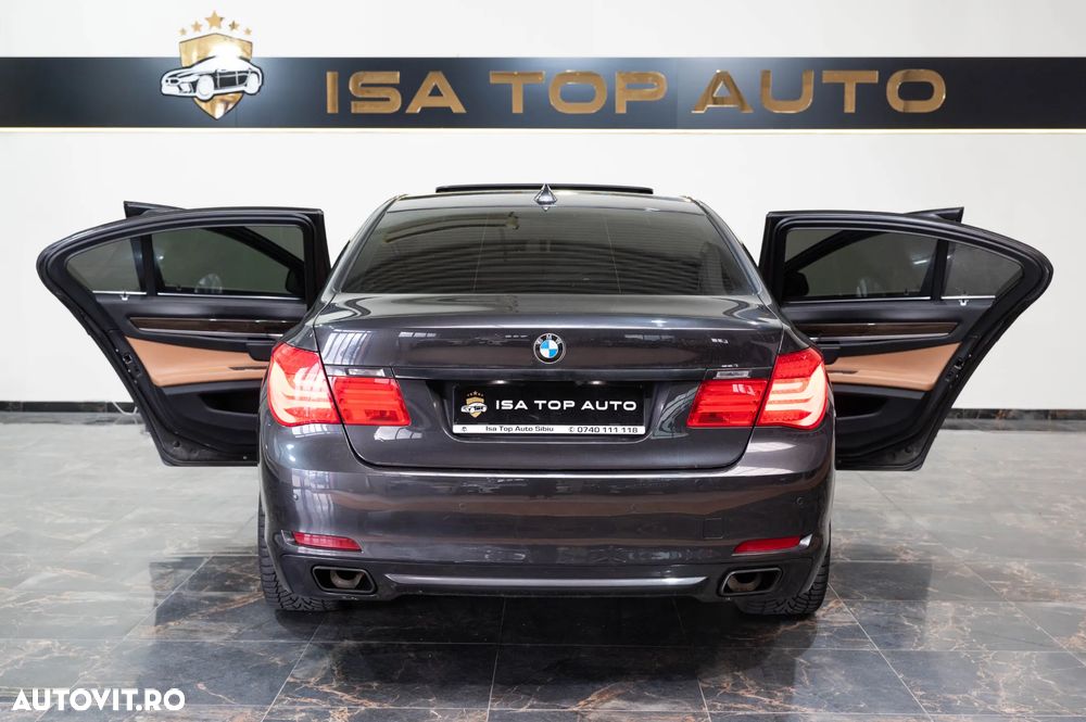 BMW Seria 7 740d xDrive - 3