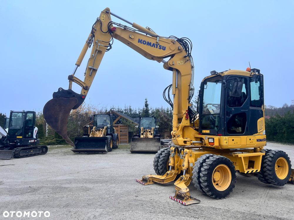 Komatsu Koparka kołowa KOMATU PW98MR-8 10ton 4x4x4 ośki skrętne Ramię 3x łamane BEZ DPF i ADBLUE 4 cyl dodatkowe wyjścia hydr Pług Podpory  2012 szybka zwinna Prosto z importu 1 właściciel Cat TEREX Liebherr Wacker Pw 98 Mr 8 11 - 18