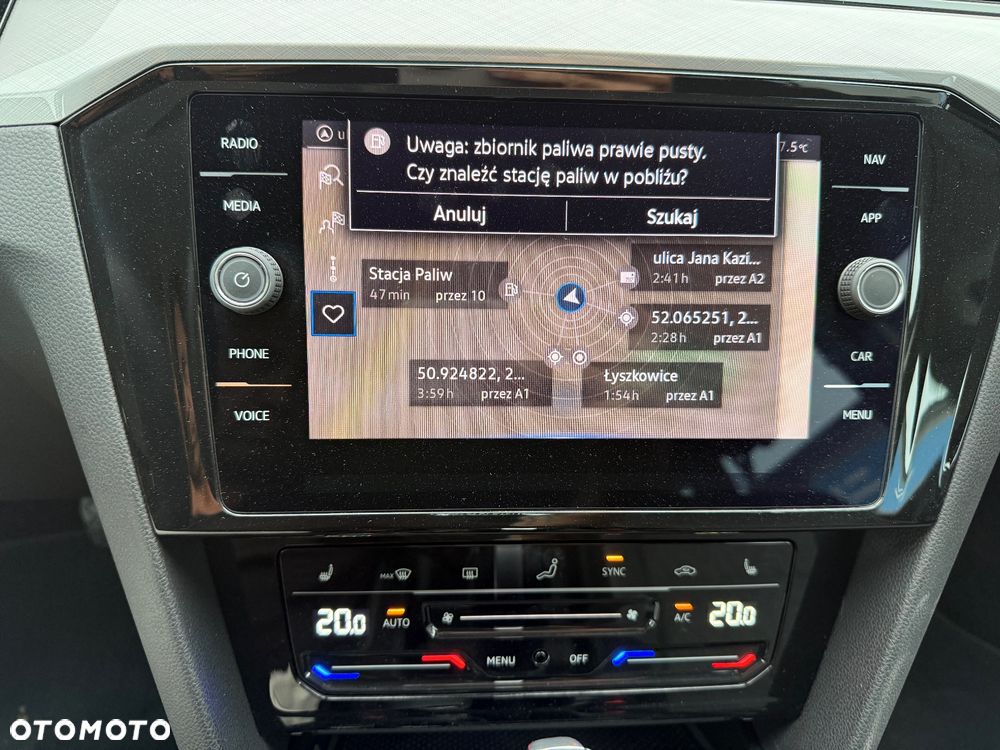 Volkswagen Passat Variant 2.0 TDI Business DSG - 17