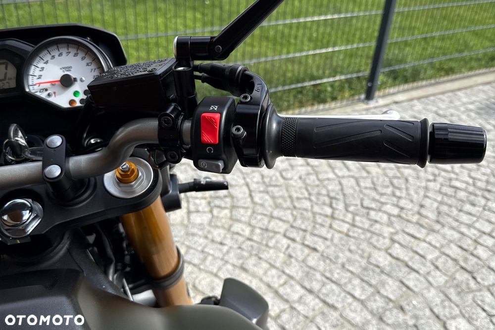 Yamaha FZ8 - 19