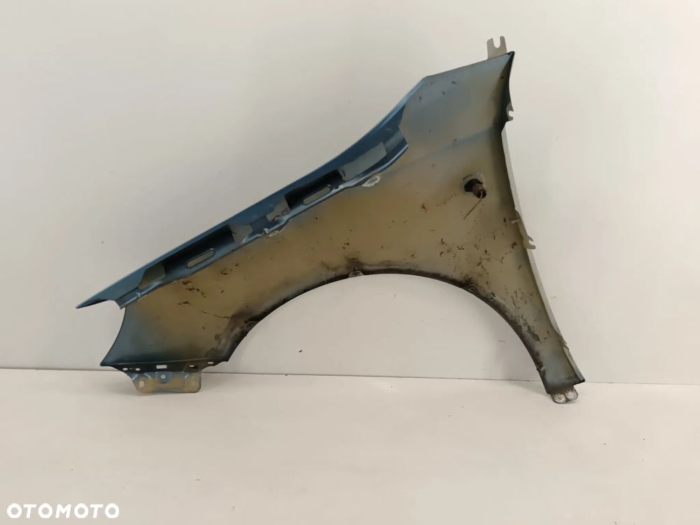 błotnik prawy przedni SKODA FABIA II 06-10 9454 - 4