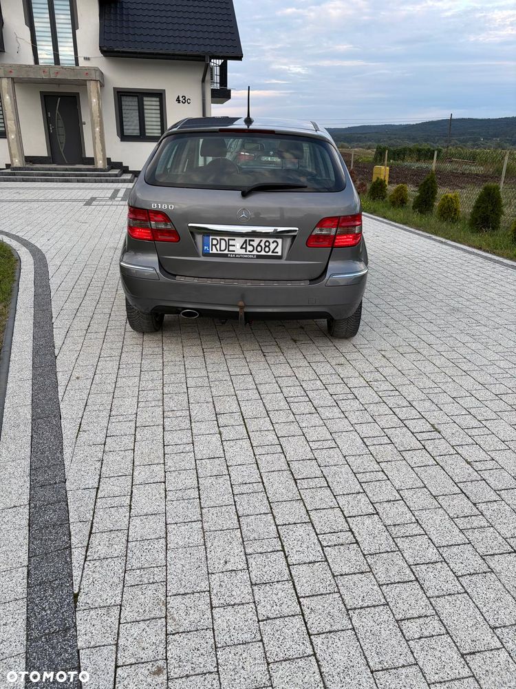 Mercedes-Benz Klasa B 180 CDI EU5 - 3