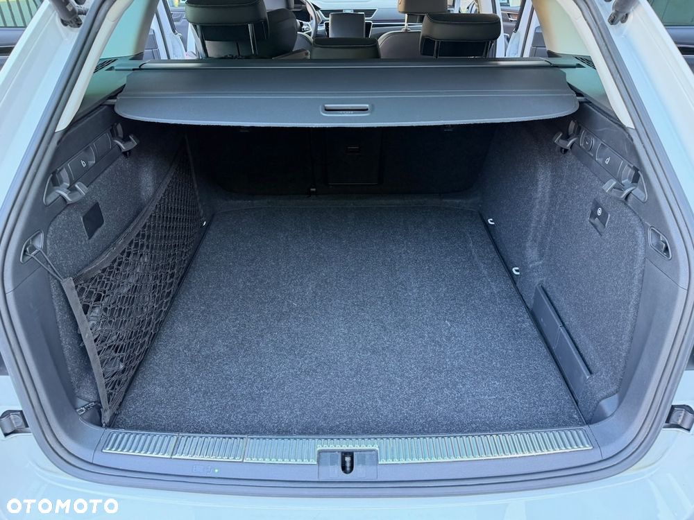 Skoda Superb 2.0 TSI 4x4 L&K DSG - 11