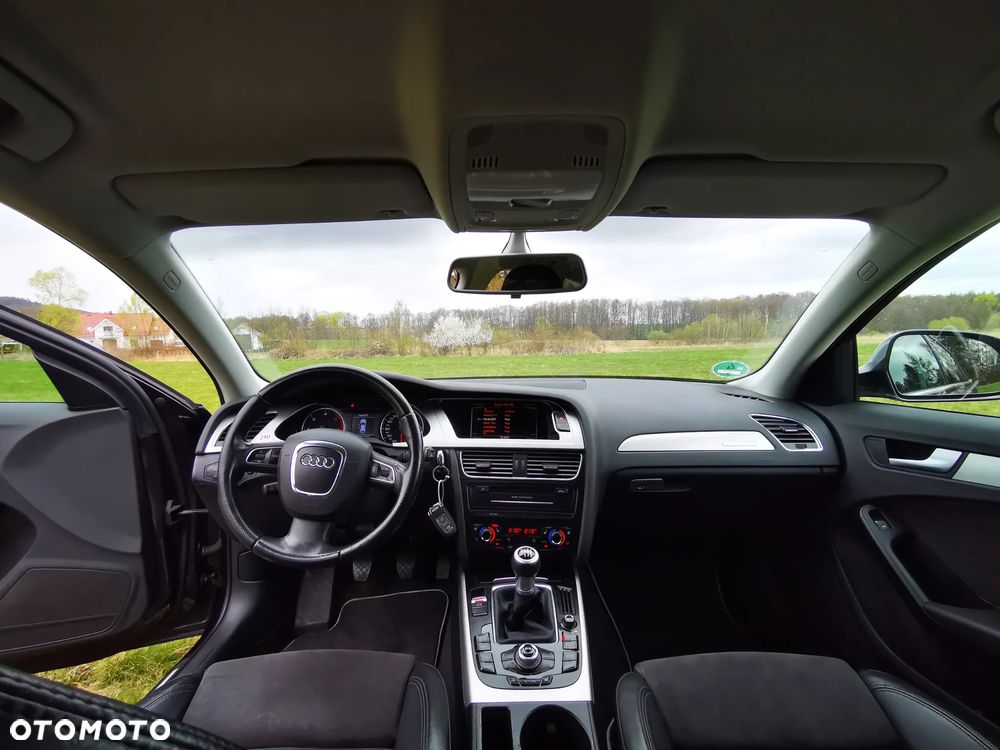 Audi A4 Allroad - 14