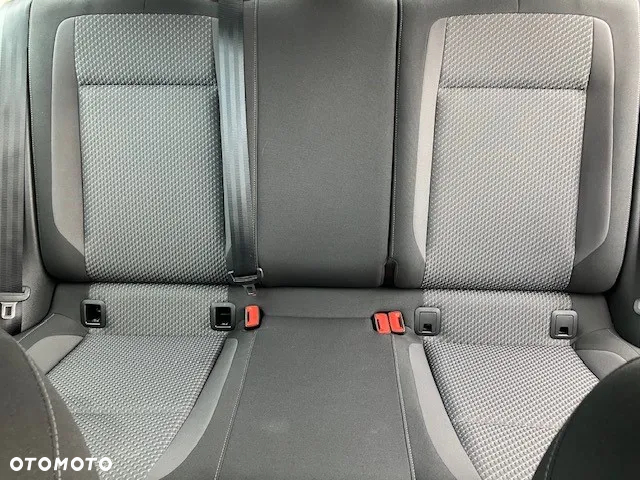 Volkswagen Passat 2.0 TDI EVO Essence - 14
