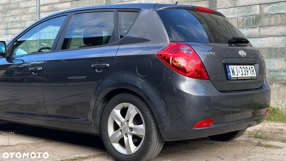 Kia Ceed 1.4 Comfort + - 13