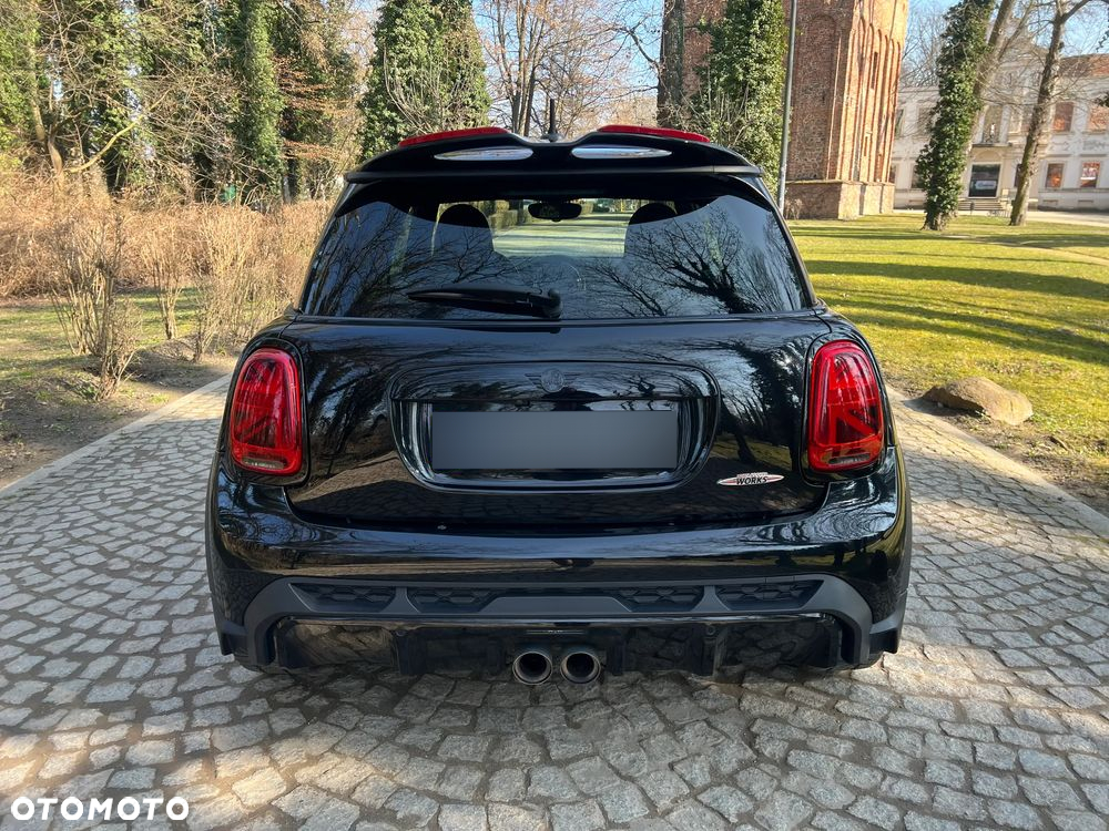 MINI John Cooper Works - 7