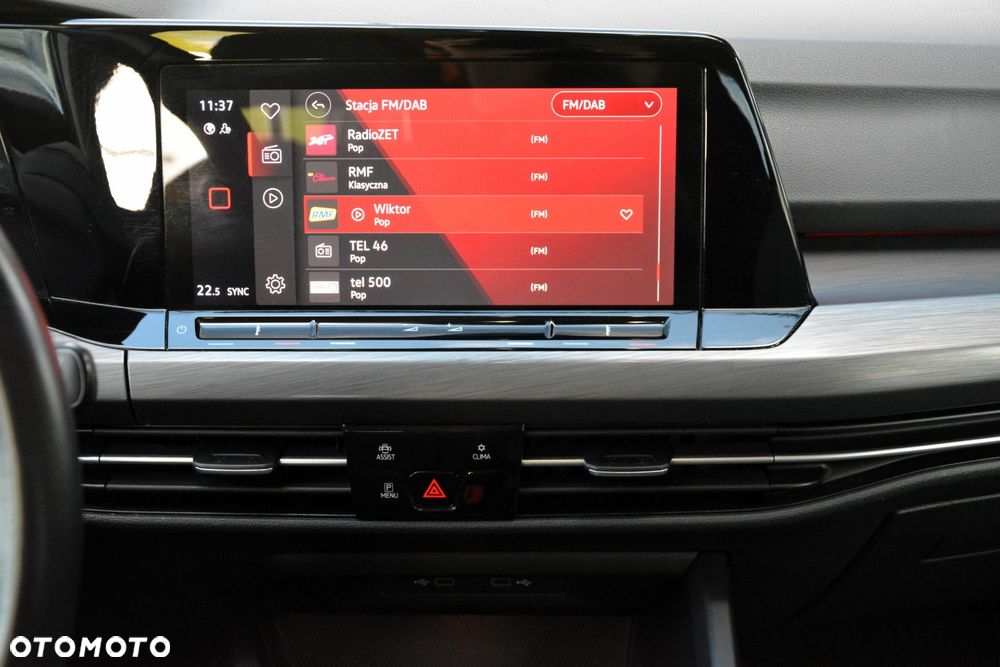 Volkswagen Golf 1.5 eTSI EVO Style DSG - 12