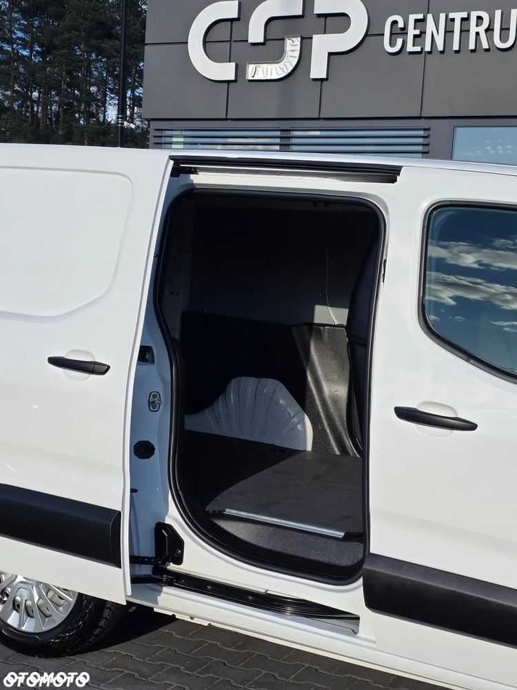 Toyota Proace City 2.0t 1.5 D-4d 100KM  3 OSOBOWA Furgon Blaszak BEZWYPADKOWA z Polskiego Salonu I Pierwszy i Jedyny Właściciel I Pełna Faktura Vat 23% - 16