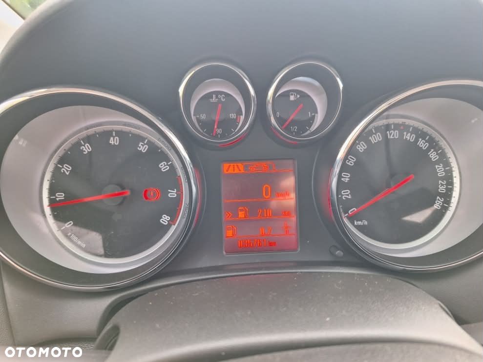 Opel Astra 1.6 Essentia - 1