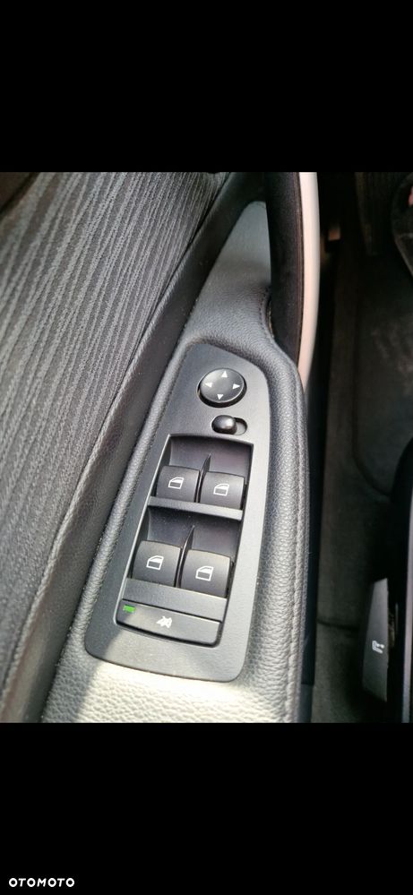 BMW Seria 1 116i - 21