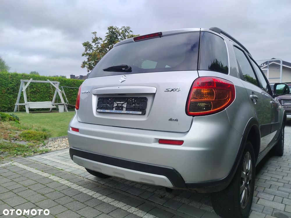 Suzuki SX4 2.0 DDiS 4x4 Style - 3