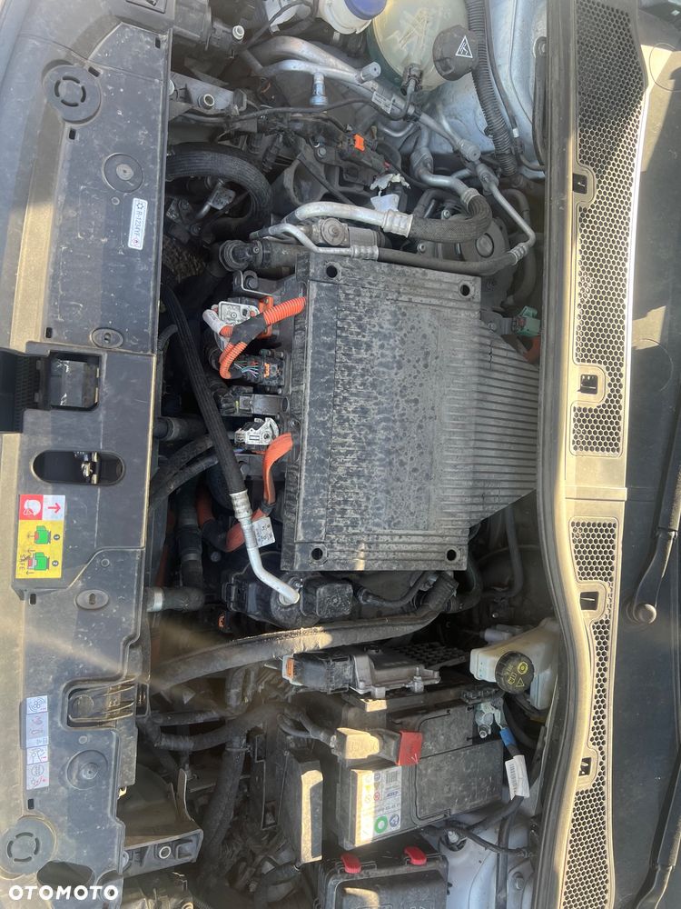 Peugeot 208 Elektromotor 136 E-Style - 13