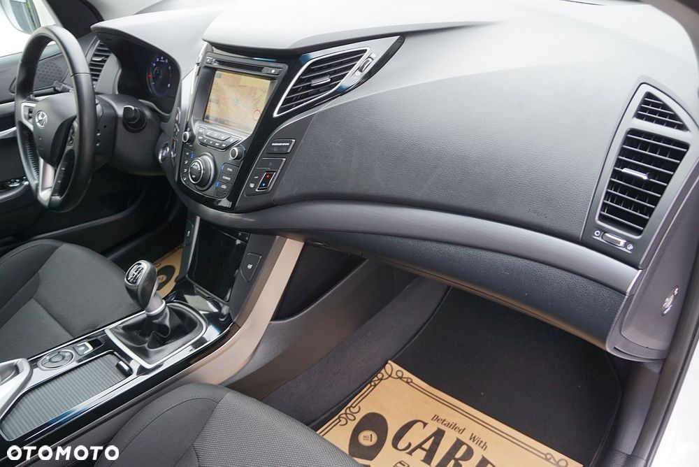 Hyundai i40 - 10