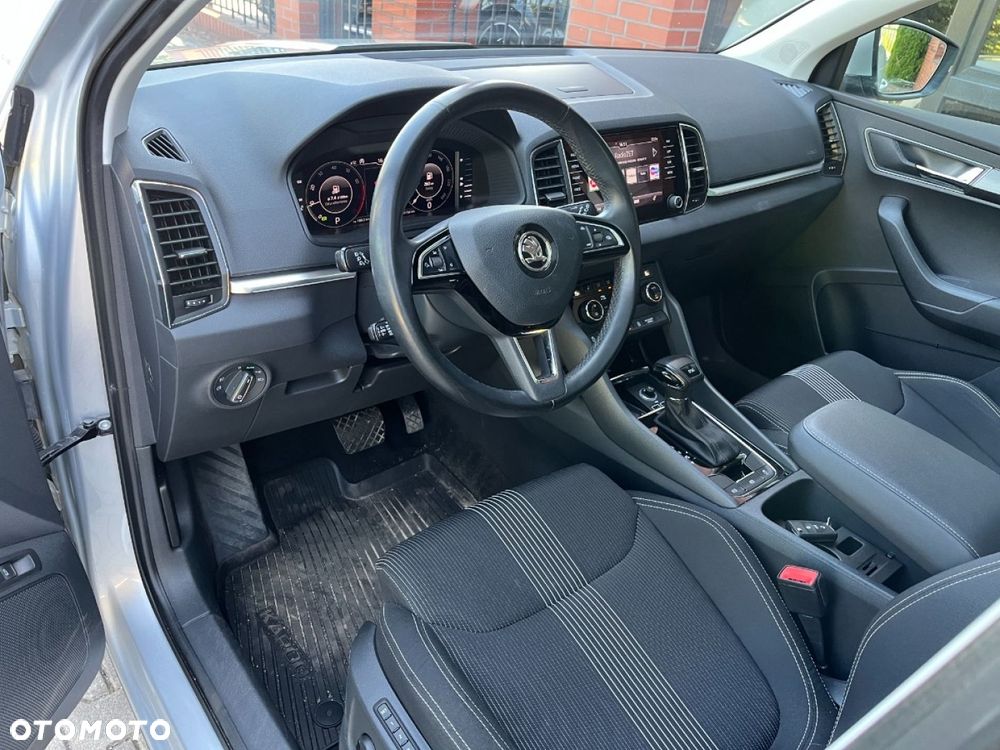 Skoda Karoq 1.5 TSI ACT DSG Tour - 8