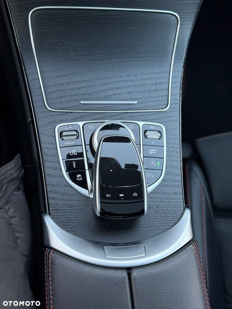 Mercedes-Benz Klasa C - 30