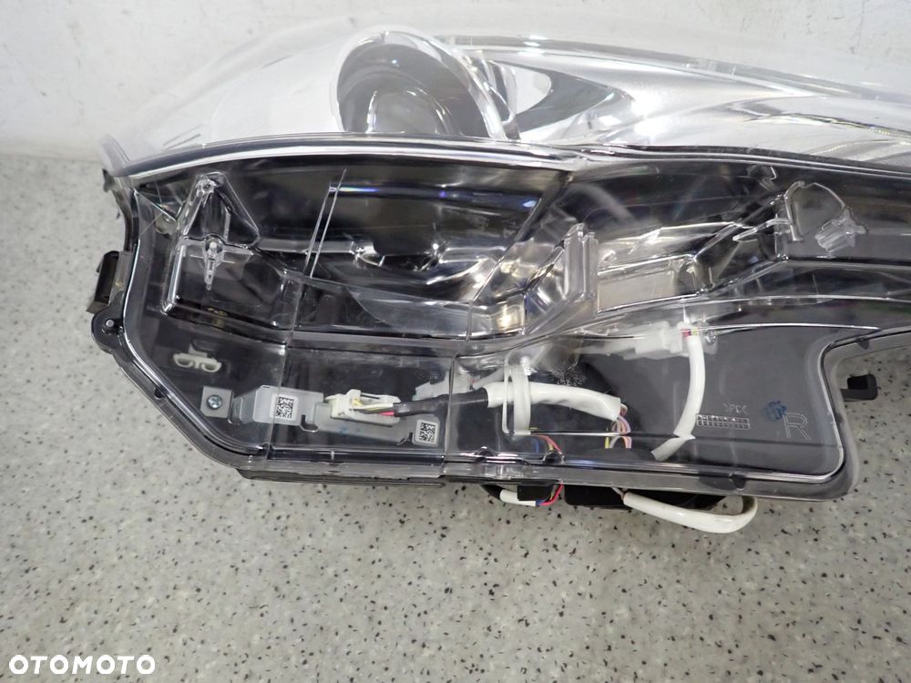TOYOTA AVENSIS T27 15-18 REFLEKTOR PRAWY LAMPA PRZEDNIA LED LIFT - 13