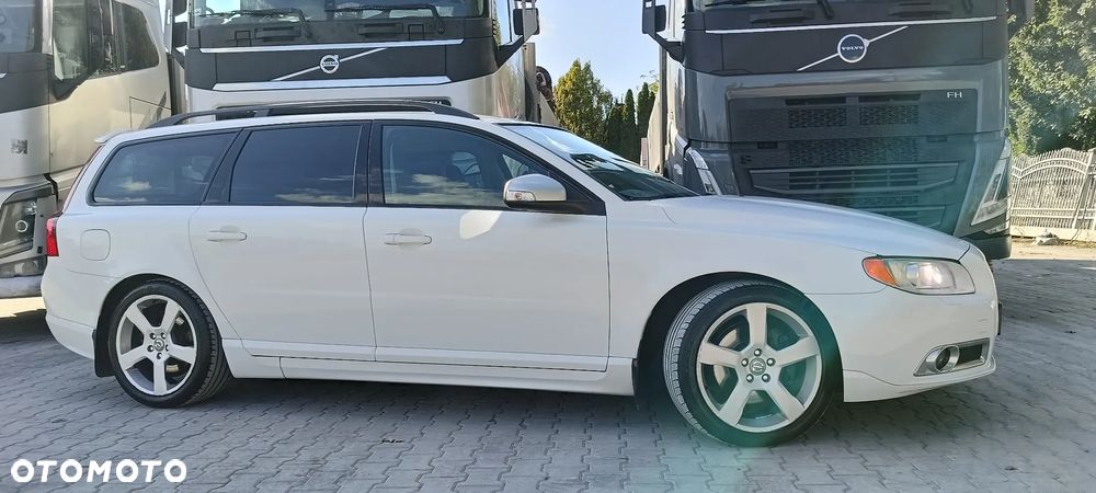 Volvo V70 - 4