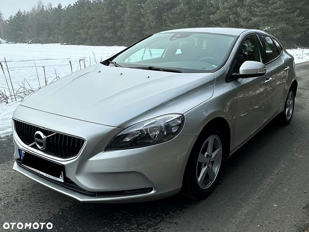 Volvo V40 D2 Summum - 1