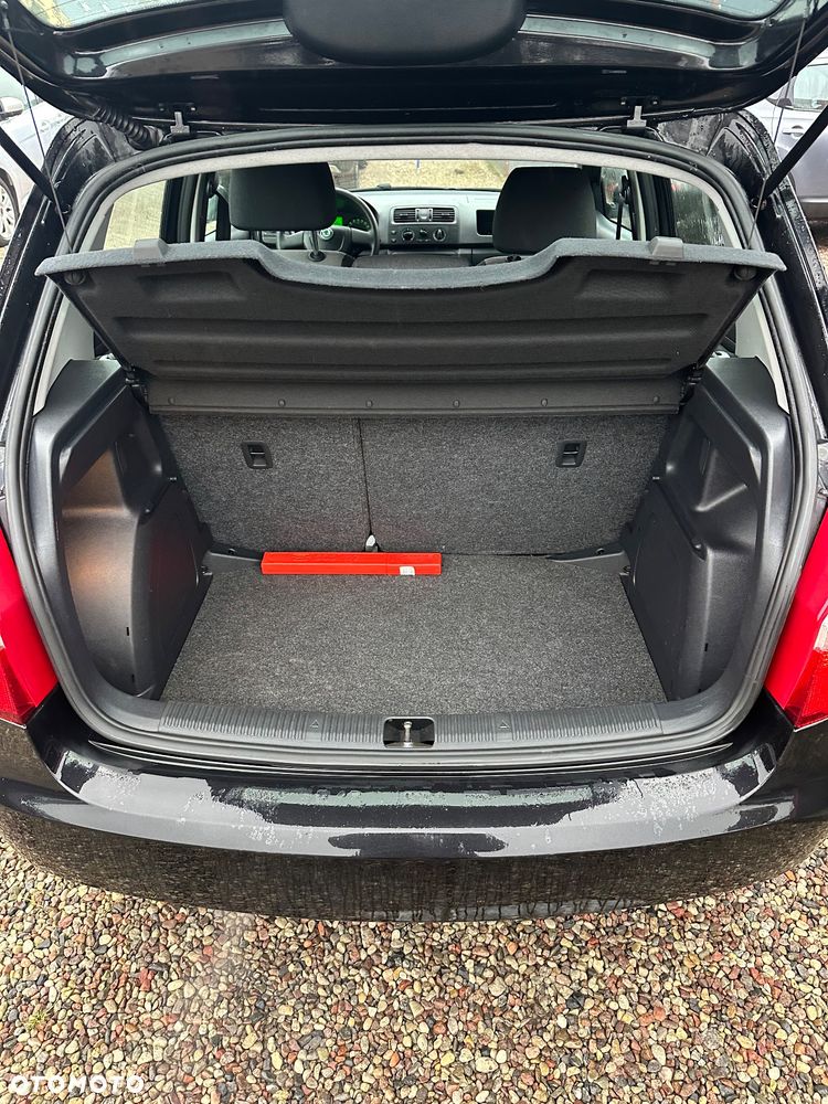 Skoda Fabia - 12